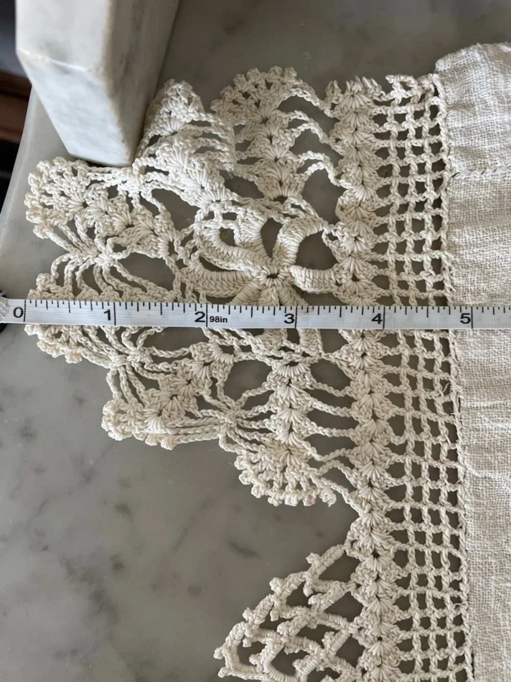 VINTAGE Crochet-Edged Linen Table Runner in Natural Ivory
